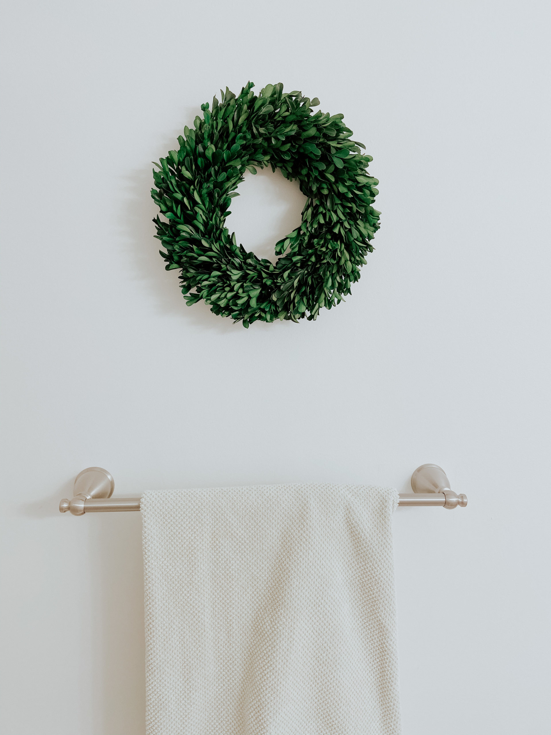 Mini Boxwood Wreath